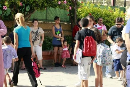 Más de 18.500 alumnos melillenses de Infantil, Primaria y Secundaria han iniciado esta mañ...